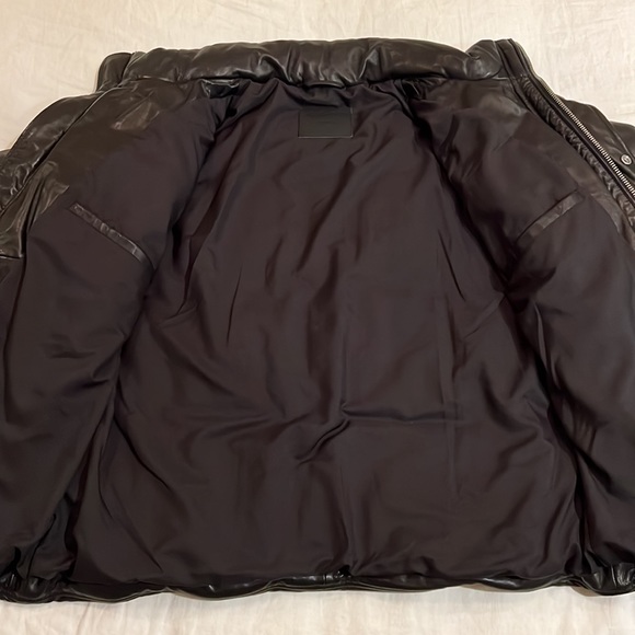 ALLSAINTS
Men’s Mercer Leather Puffer Jacket - Picture 7 of 16